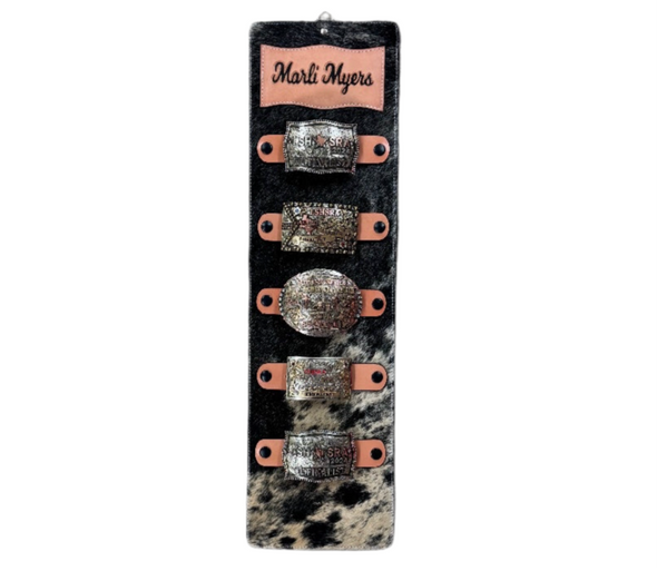 Buckle Holder